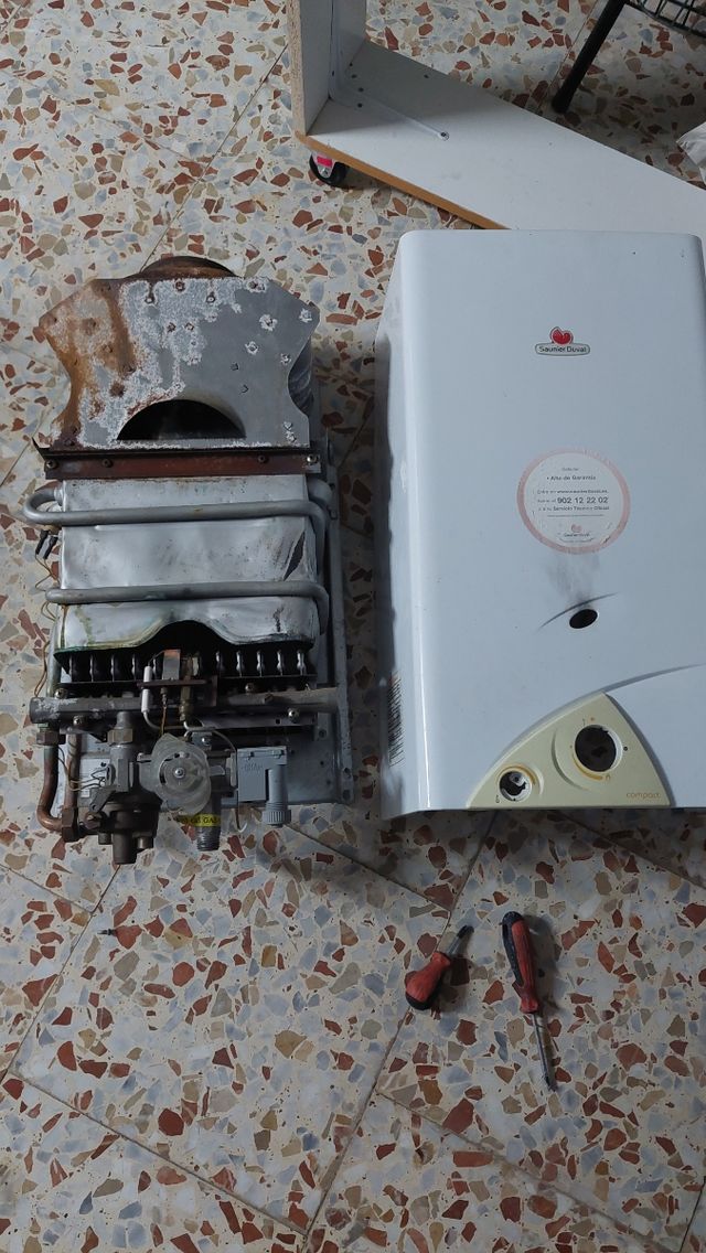 Saunier Duval aquecedor térmico a gás butano e propano