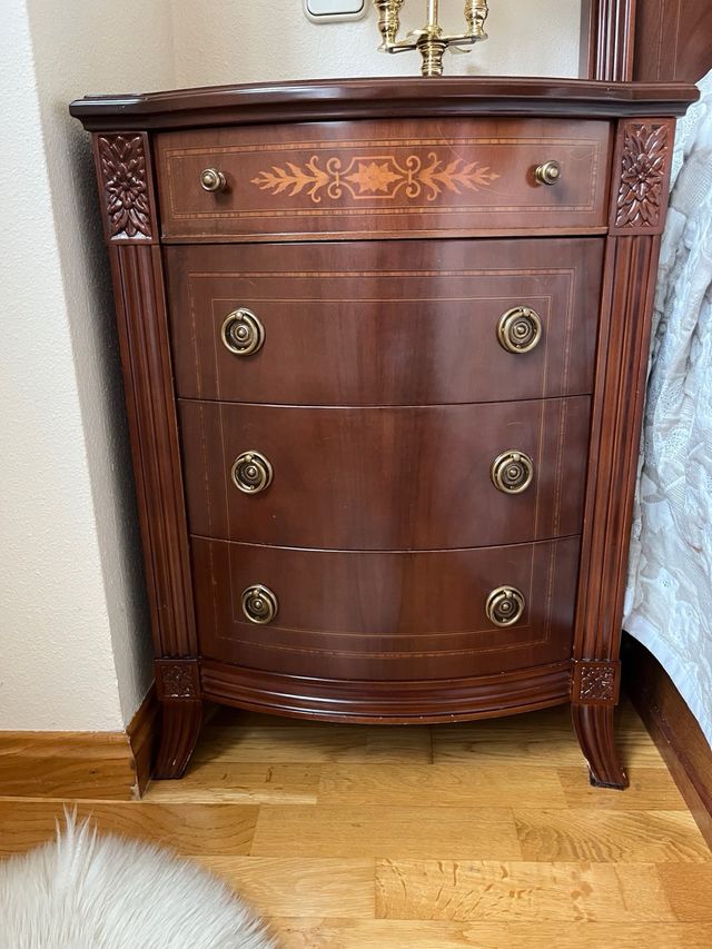 Cabecero y 2 mesillas 150