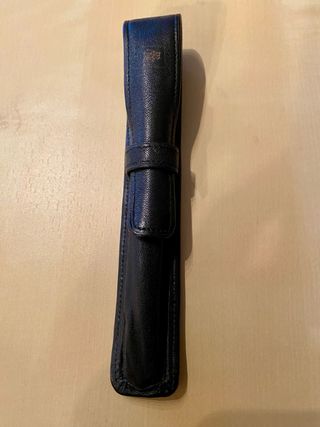 Bolígrafo chapado plata Cross USA y funda de piel