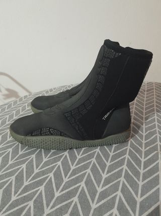 Bota de neoprene Tribord 40 41