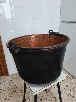 Caldero antiguo