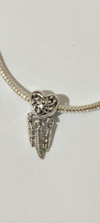 Charm Atrapasueños con corazón y 3 pluma