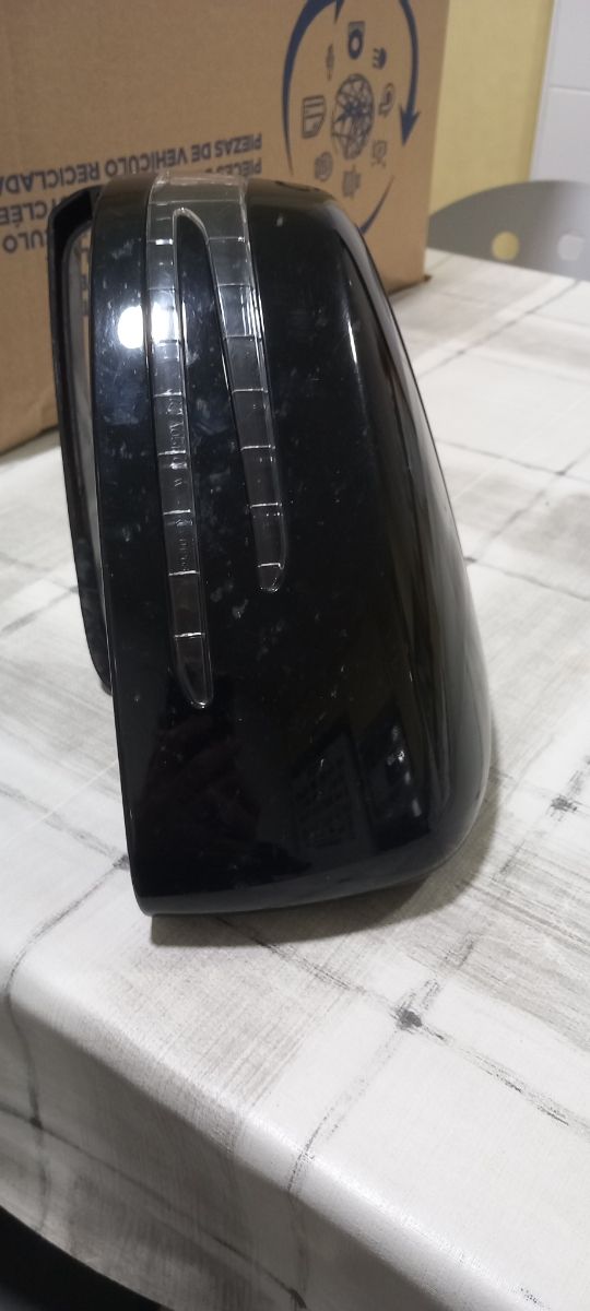 Carcasa retrovisor Mercedes B 180 CDI 7G