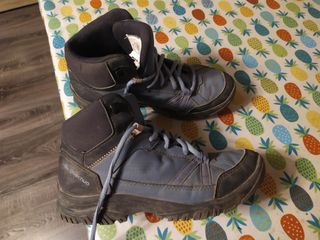 Botas de montaña niño talla 36