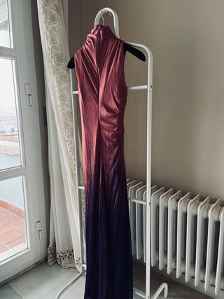Vestido tul estampado Zara vino rosa morado