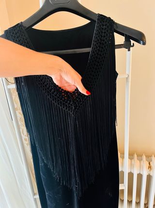 Vestido feria flamenca flecos negro elegante