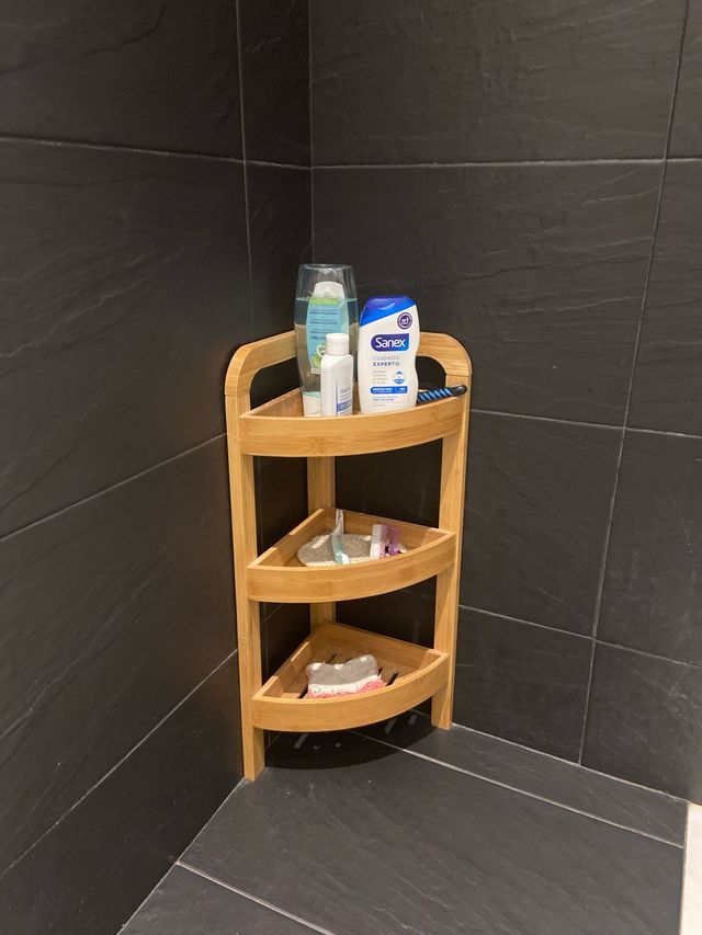 Estantería de ducha en bambú