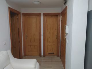 Se alquila habitación