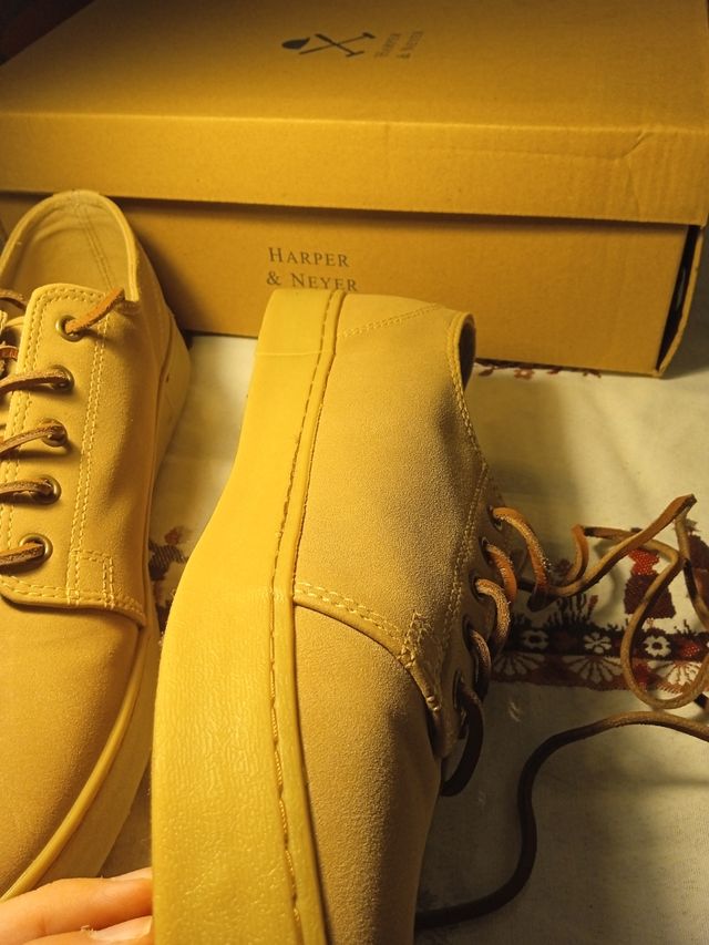 Zapatos Harper and Neyer beige