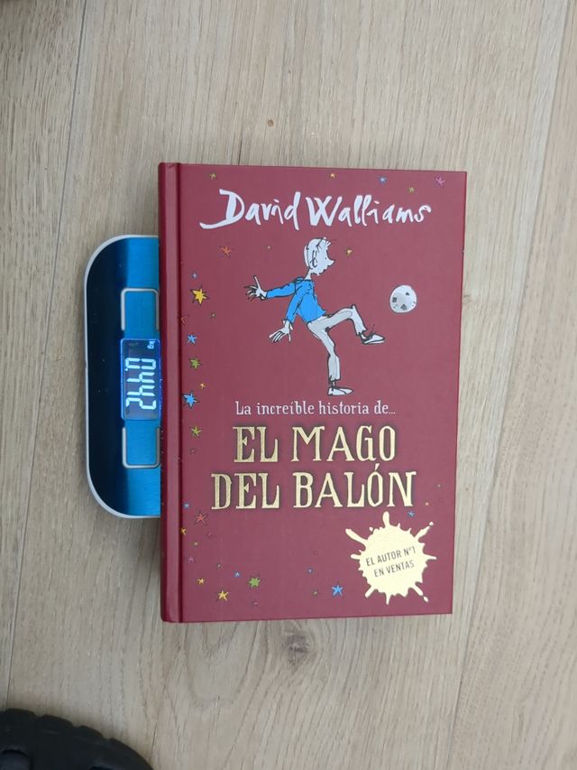 La increíble historia de... El chico del vestido