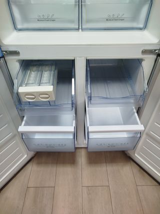 Frigorífico de 4 puertas Hisense (para reparar)