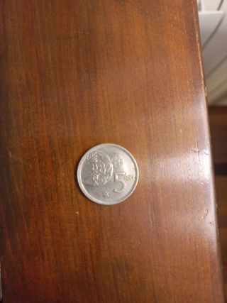 Tres monedas de 5 pesetas