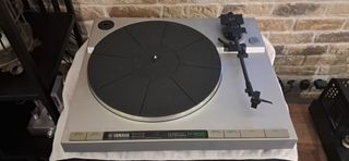 Tocadiscos Yamaha p-500