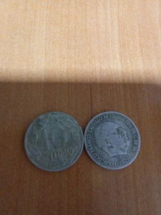 Diez céntimos de franco del 1959