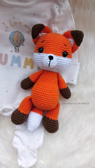 zorro Amigurumi ganchillo