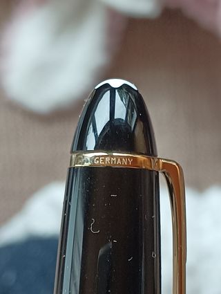 Pluma estilográfica Montblanc Meisterstü