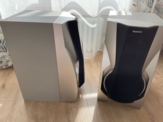Altavoces Sony modelo SS-RX707