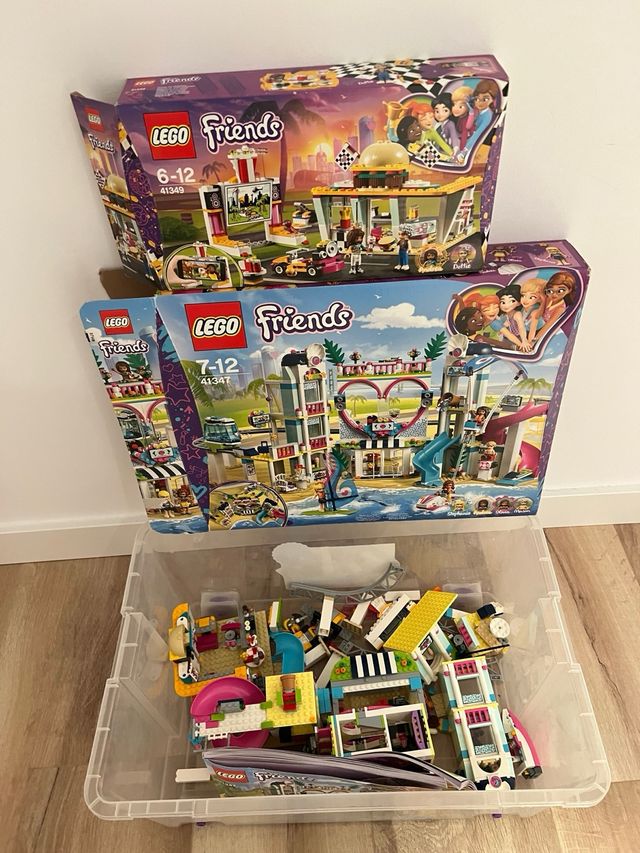 Lego friends resort