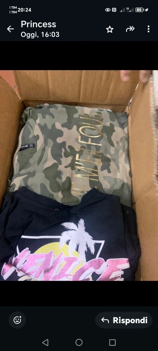 Abbigliamento donna in stock