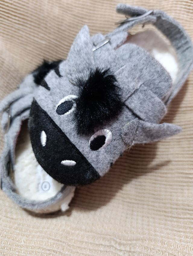 Pantuflas niño