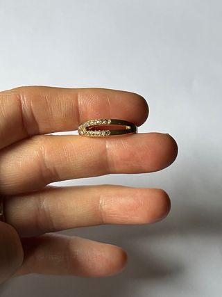 Anillo doble cruzado infinito.Circonitas o cristal
