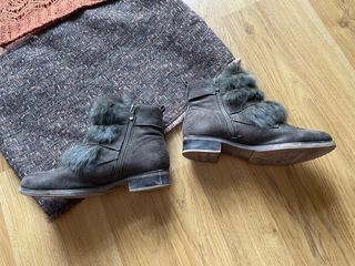Botines pelo pelito verde oscuro caqui T.38