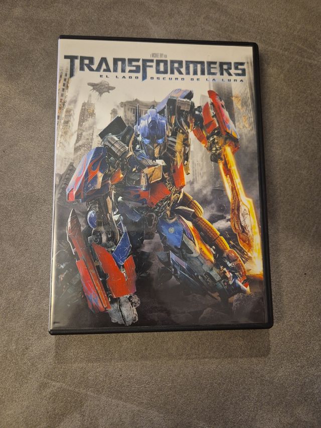 Transformes el lado oscuro de la luna