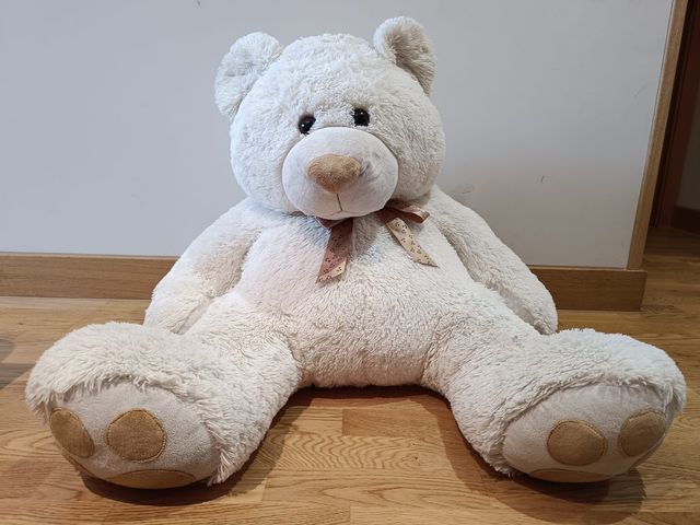 Oso de peluche grande
