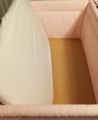 Mini cuna colecho de madera con ruedas