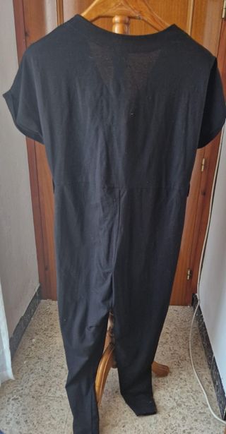 Mono negro manga corta