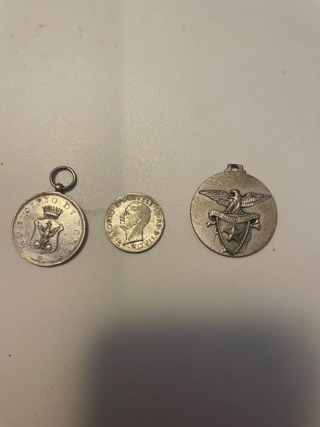 Medaglie e moneta