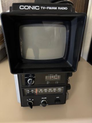 VINTAGE Radio TV Portatile CONIC