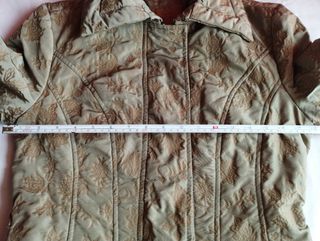 Chaqueta o chaquetón caqui