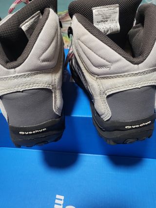 Botines de montaña Quechua 