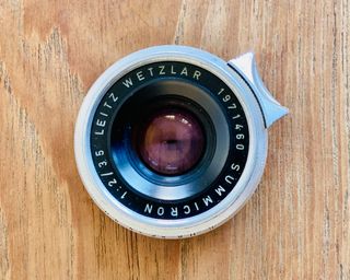 Leica Summicron-M 35mm/F2.0 Ver. 1 - 8 Elementos.