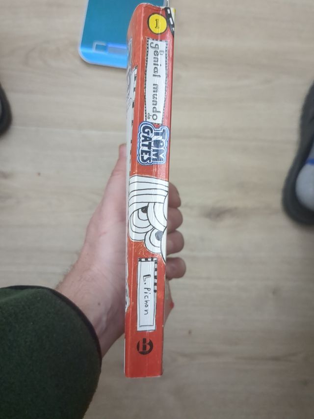 El genial mundo de Tom Gates (Spanish Edition)