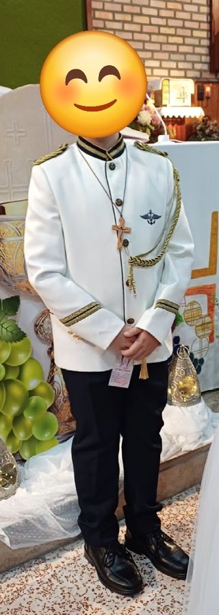 Traje de comunión de niño