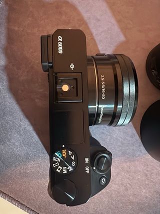 Camara de fotos nueva . Mas objetivos .