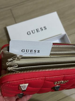 Cartera Guess