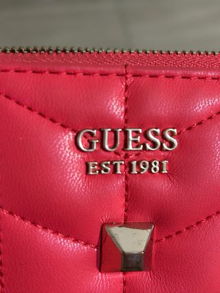 Cartera Guess