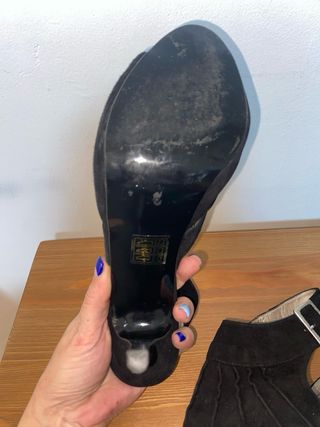 Zapatos negros de tacon