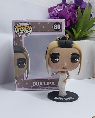 Dua Lipa Figura 