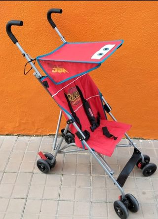 Cambiador de bebe y coche de paseo