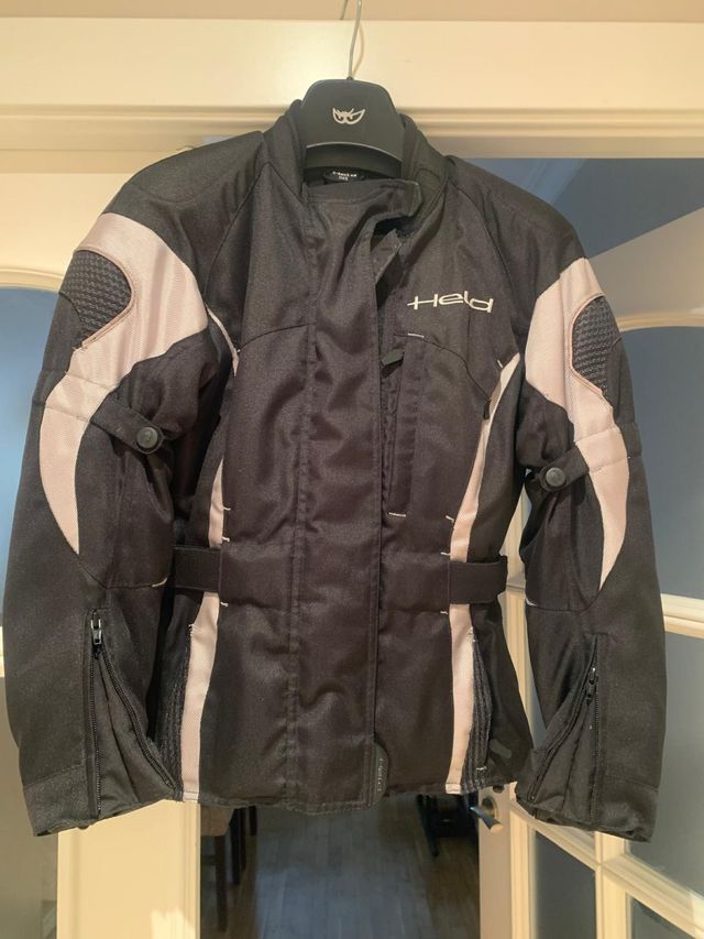 Chaqueta y pantalon de cordura moto mujer