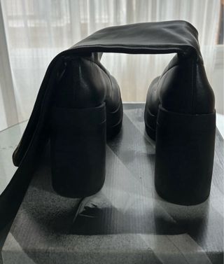 Botas altas negras. Mujer. Talla 37. Stradivarius.
