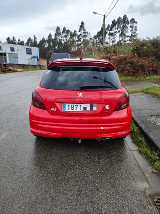 Peugeot 207 rc 