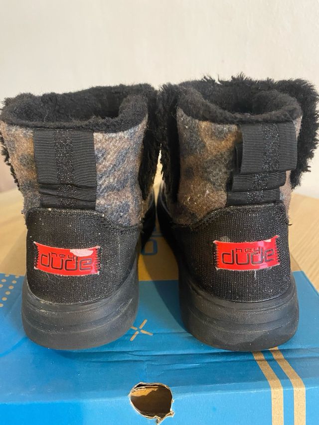 Hey Dude Mel bambina