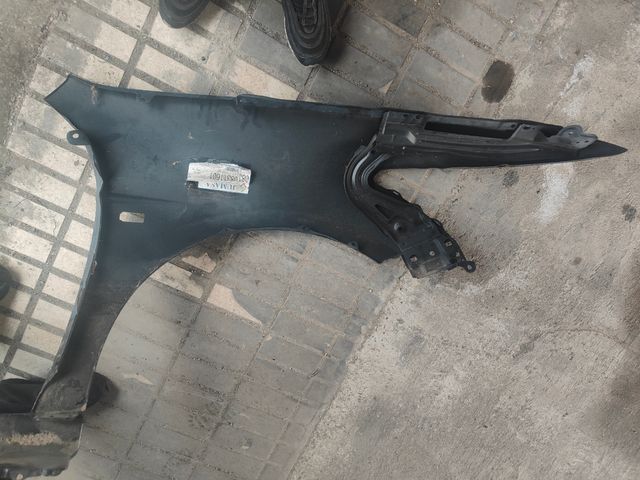 Aleta izquierda honda accord 2008