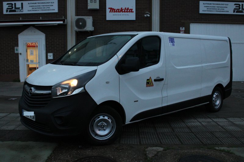 Opel Vivaro 2018, foto 2