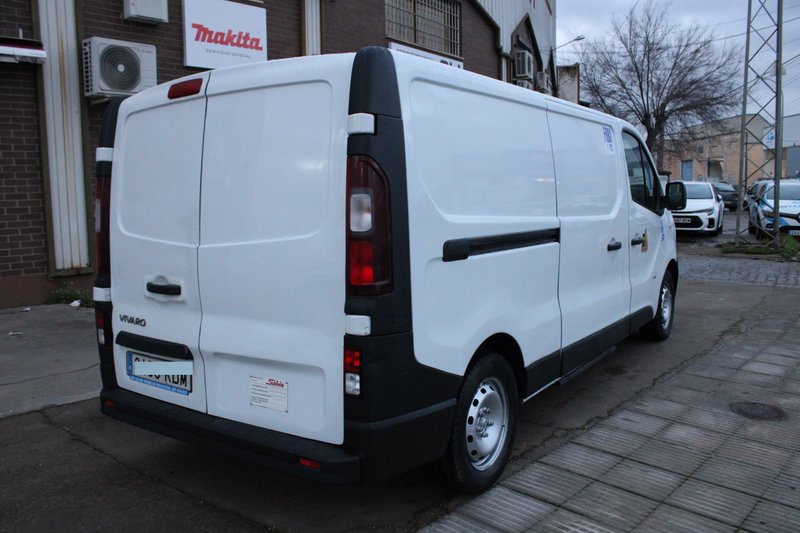 Opel Vivaro 2018, foto 8